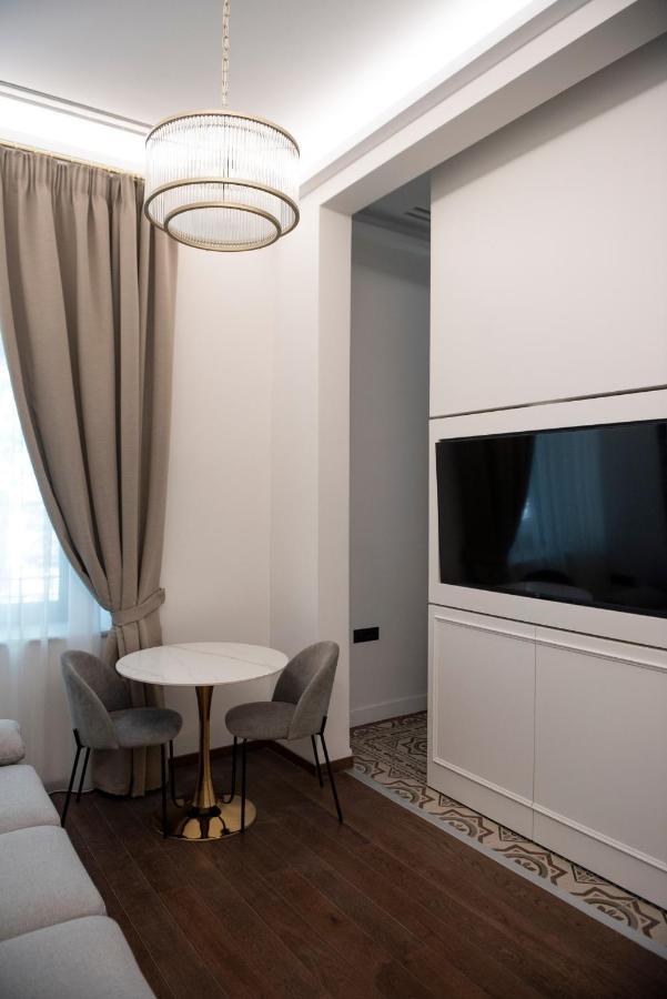 Jensen Luxury Suites Rhodes City Exterior foto