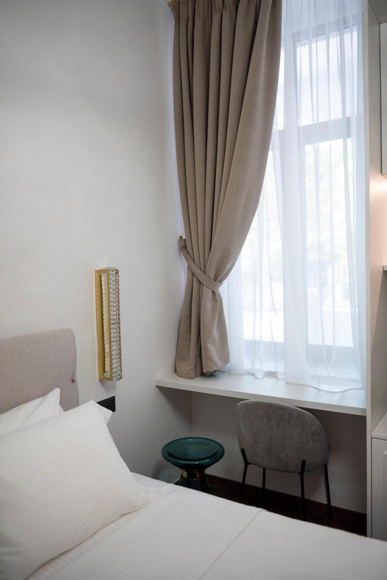 Jensen Luxury Suites Rhodes City Exterior foto
